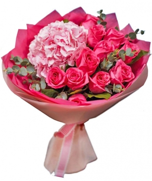 Pink & Crimson Bouquet