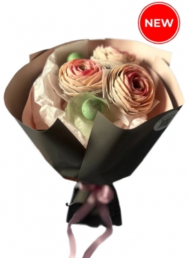 Little but Cute: Chocolate Ranunculus